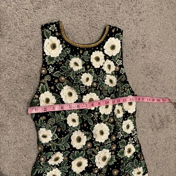 Alice And Olivia New Lindsey Embellished Gown Size 4 $1,995.00 - Picture 11 of 16